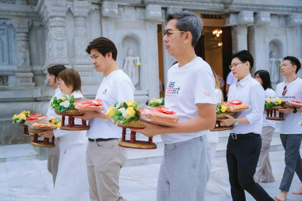 SG Capital ร่วมสืบสานพุทธศาสนาในงานทอดกฐินสามัคคี ประจำปี 2568