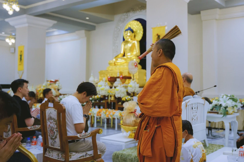 SG Capital ร่วมสืบสานพุทธศาสนาในงานทอดกฐินสามัคคี ประจำปี 2568